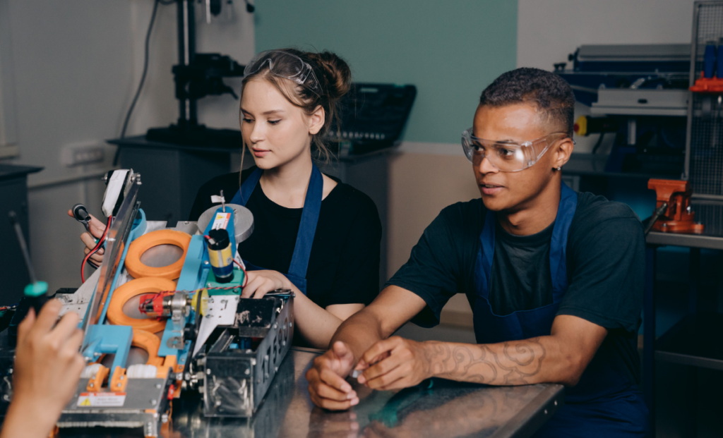 The Future of Manufacturing Processes & Operations - Trends, Innovations & Best Practices